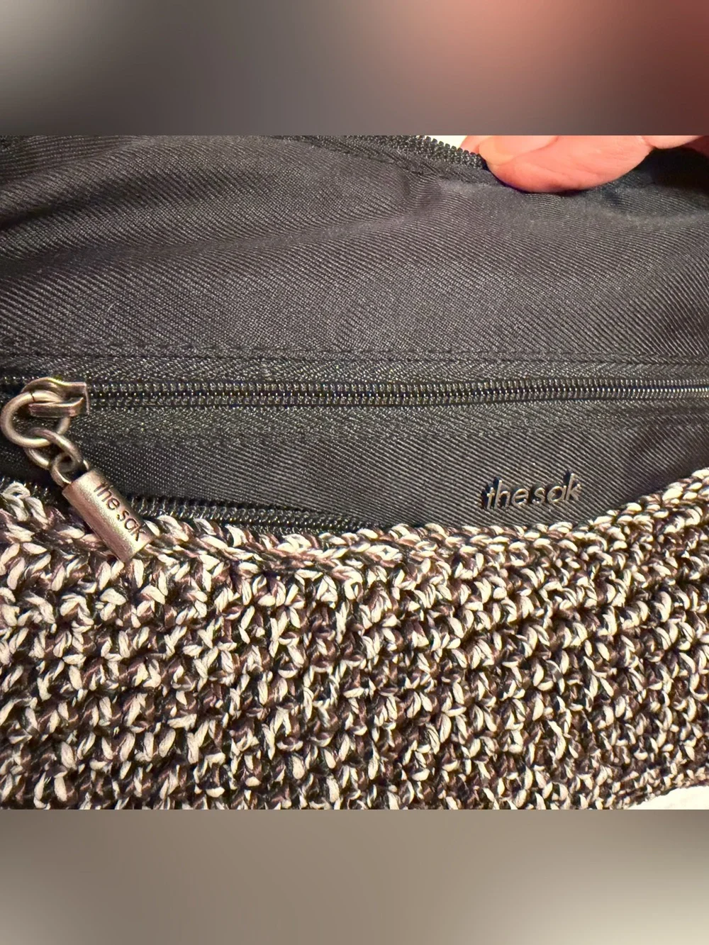 The Sak sak shoulder